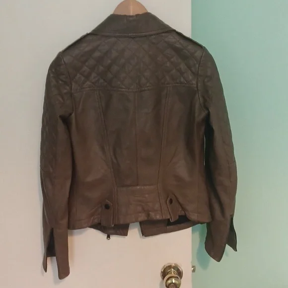 NWOT quilted Italian leather jacket - Picture 4 of 11